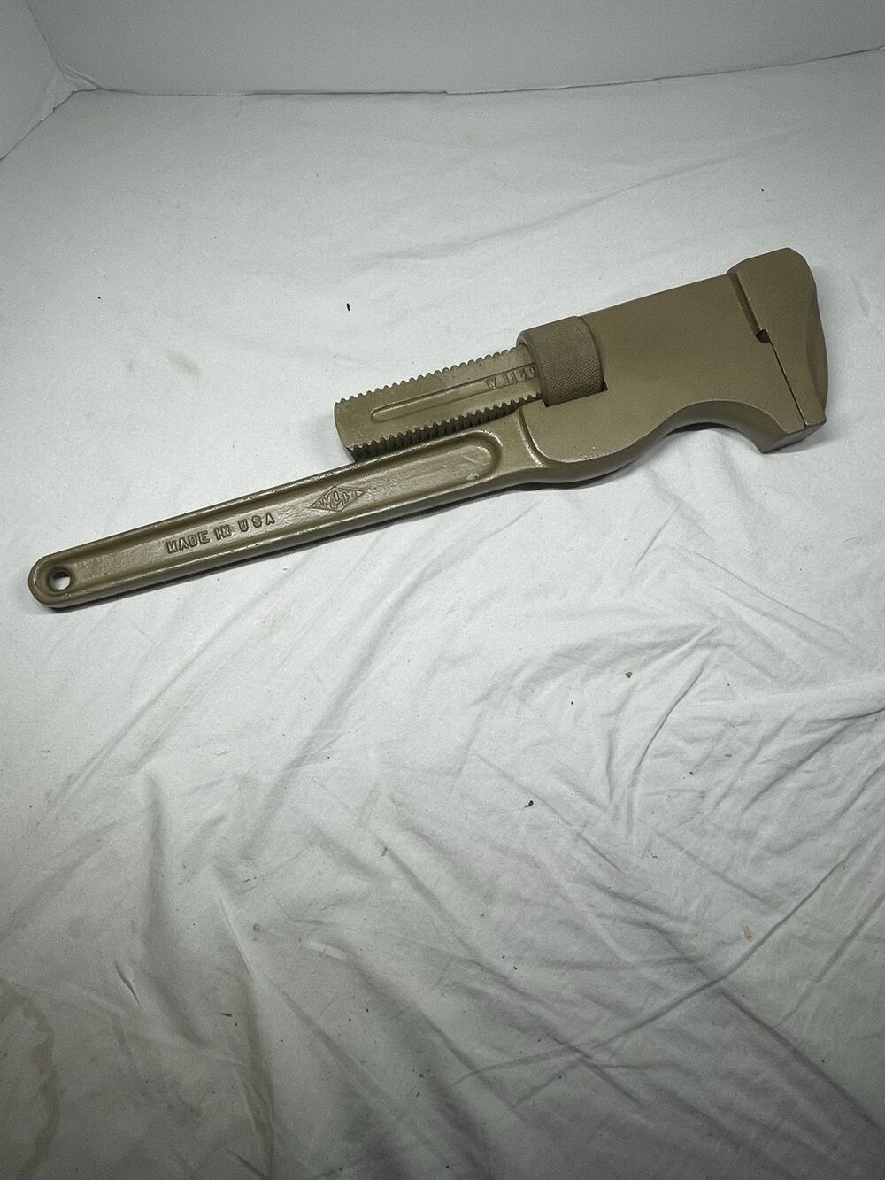 VINTAGE AMPCO SAFETY TOOLS W-1150 MONKEY/RAILROAD WRENCH 21